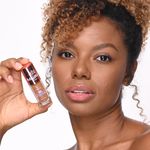 Corrector-de-Ojeras-Mocca-02